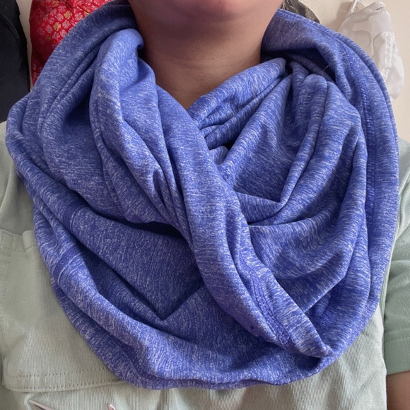 Lululemon Scarf - Picture 3 of 3